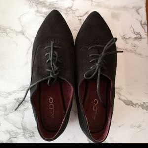 Aldo Black Pointy Tip Lace Flat Shoes